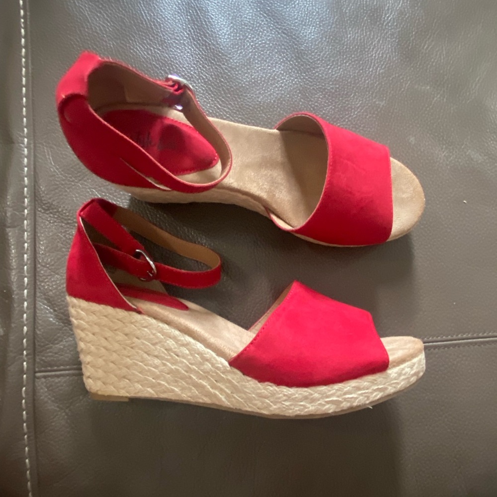 STYLE & CO. 'SELEENEY' ANKLE-STRAP WEDGE CASUAL ESPADRILLE SANDAL RED 12M